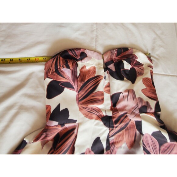 Keepsake The Label Divide Mini Dress NWT Womens Medium Collage Floral Pink - Picture 7 of 8